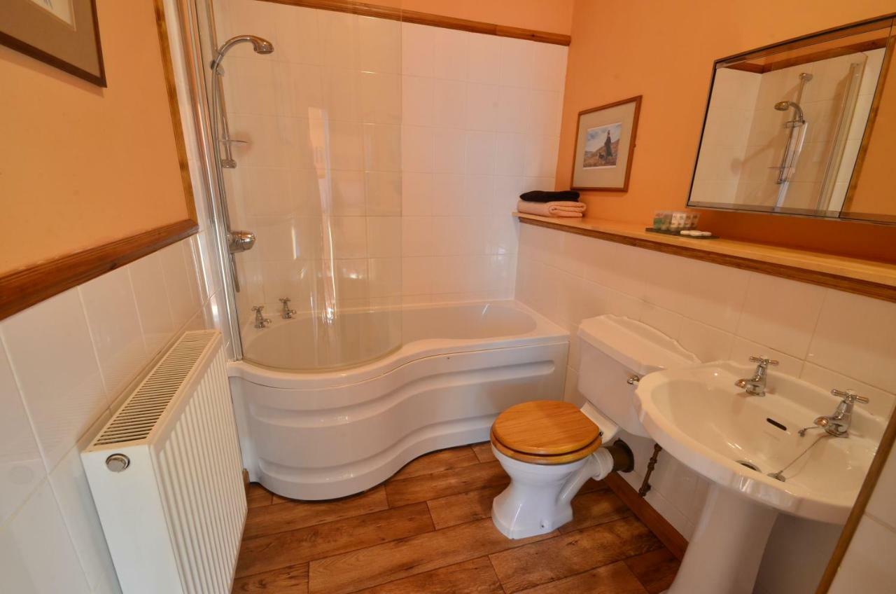 Leven And Linnhe Apartments, West Highland Way Holidays Kinlochleven Exteriör bild