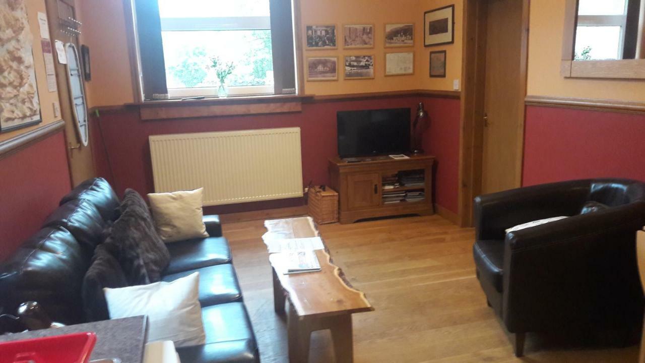 Leven And Linnhe Apartments, West Highland Way Holidays Kinlochleven Exteriör bild