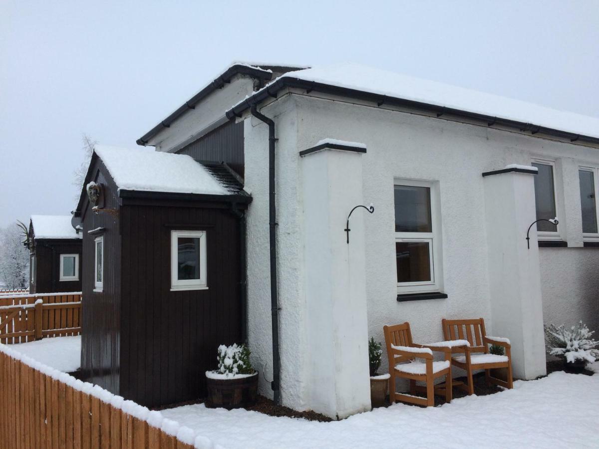 Leven And Linnhe Apartments, West Highland Way Holidays Kinlochleven Exteriör bild