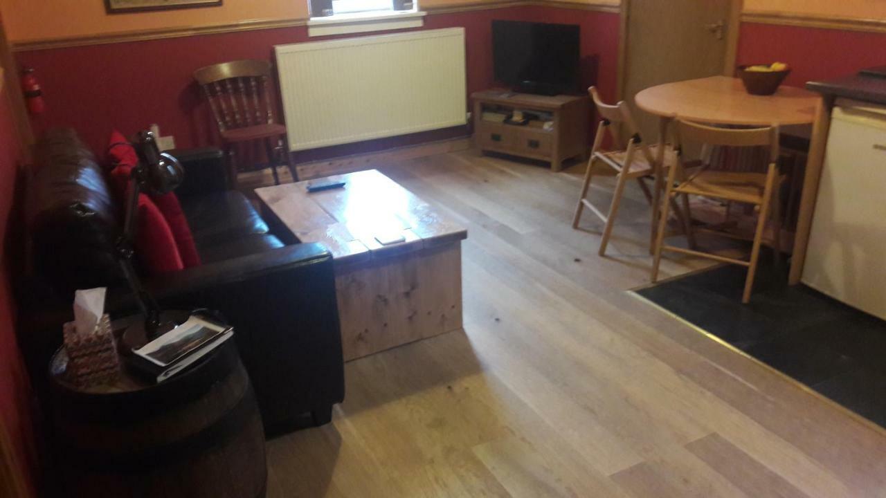 Leven And Linnhe Apartments, West Highland Way Holidays Kinlochleven Exteriör bild