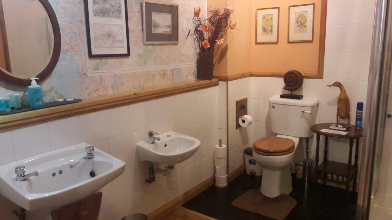 Leven And Linnhe Apartments, West Highland Way Holidays Kinlochleven Exteriör bild